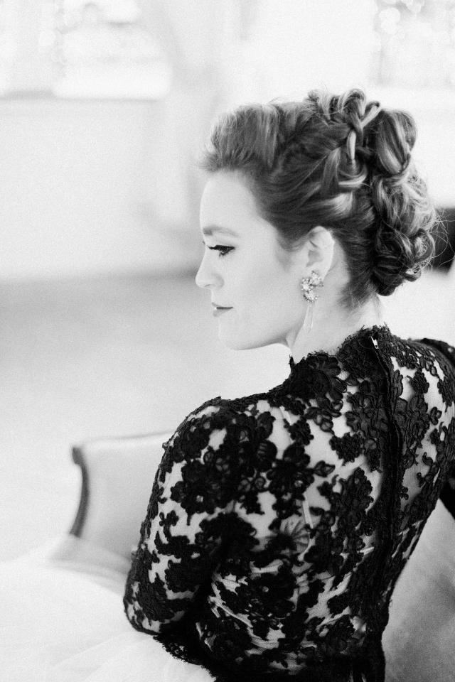 Black & White Looking Over Ladies Shoulder for Spanish Nights