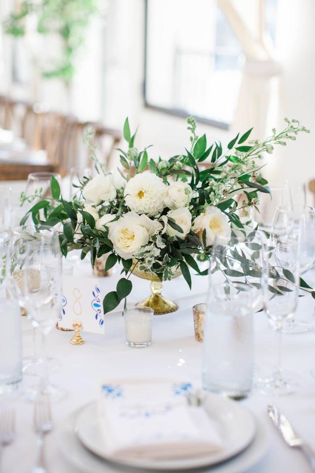 Closeup of Flowers on Guest Table at Evelyn & Gus' Wedding