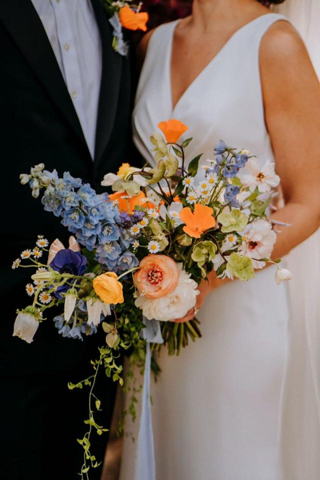Mid shot of bridal bouquet for Veronica & Jake’s Wedding