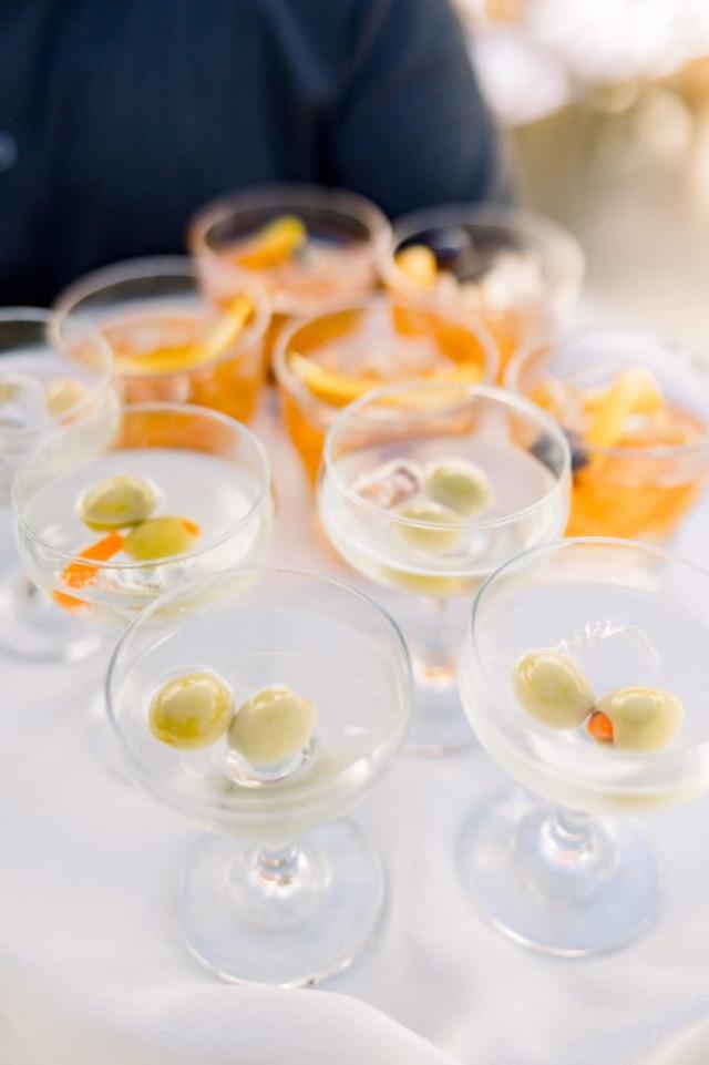Close view tray of cocktails for Sara & James’ Wedding